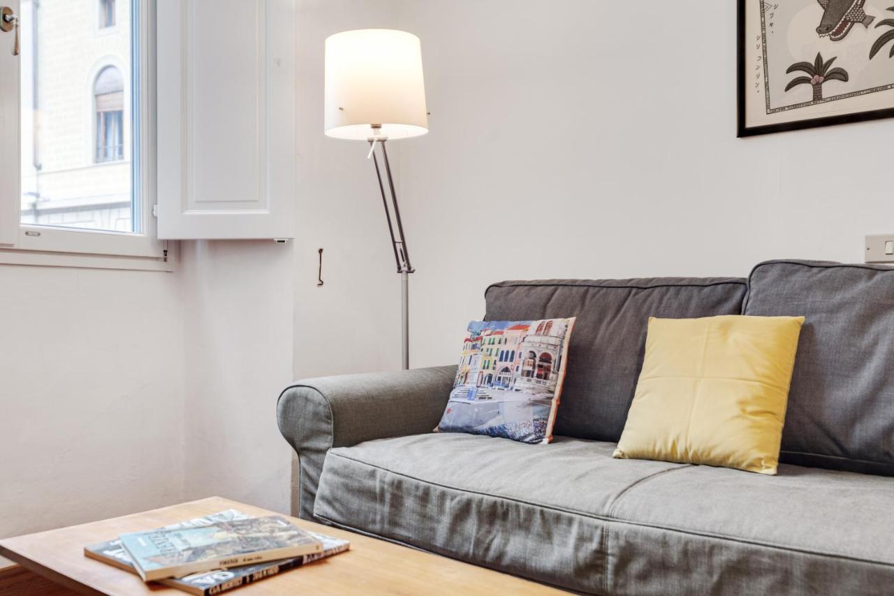 Porta Rossa Apartments Near Ponte Vecchio 피렌체 외부 사진