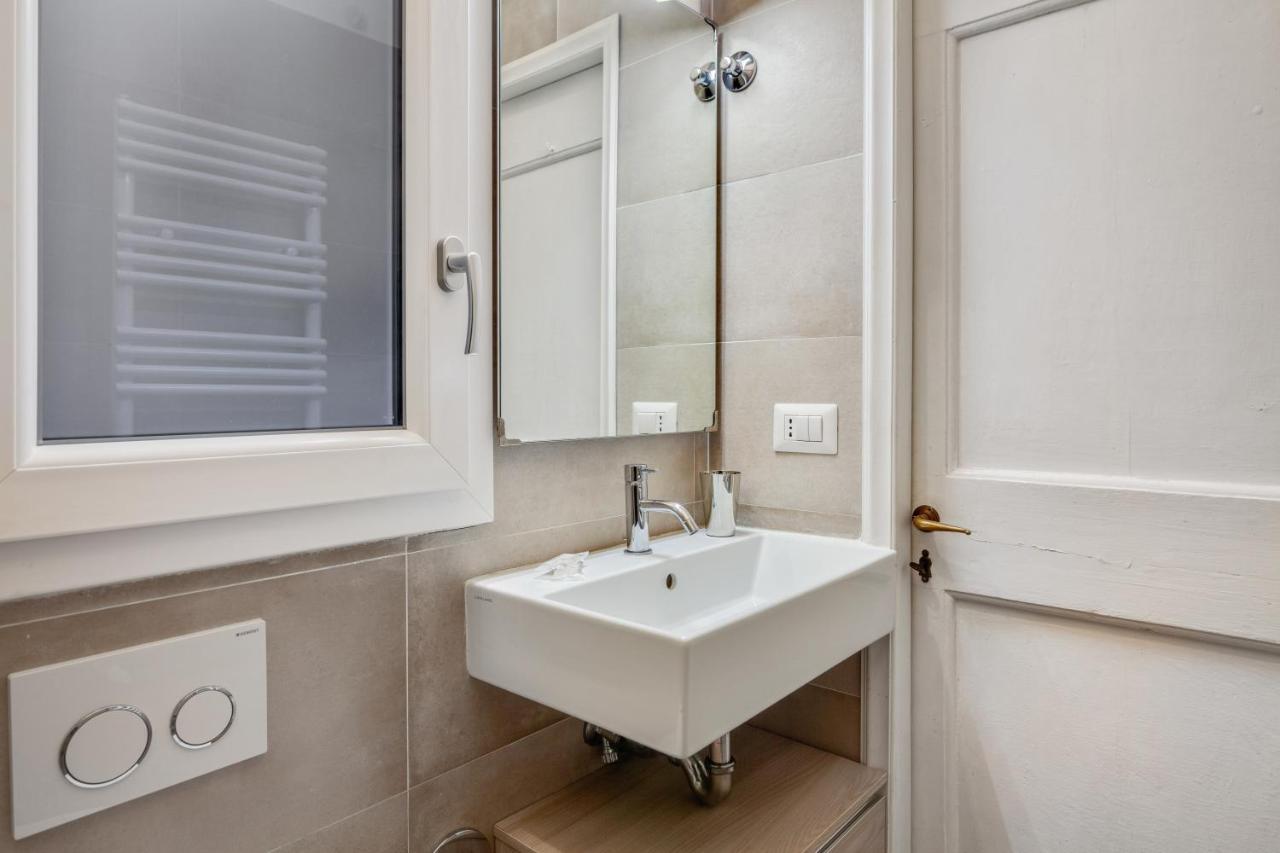 Porta Rossa Apartments Near Ponte Vecchio 피렌체 외부 사진